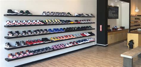 THE BEST 10 Shoe Stores in FLINT, MI